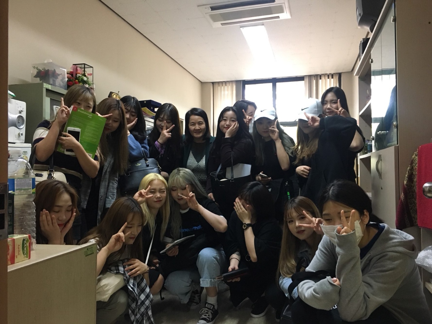KakaoTalk_20230326_084719130_01.jpg